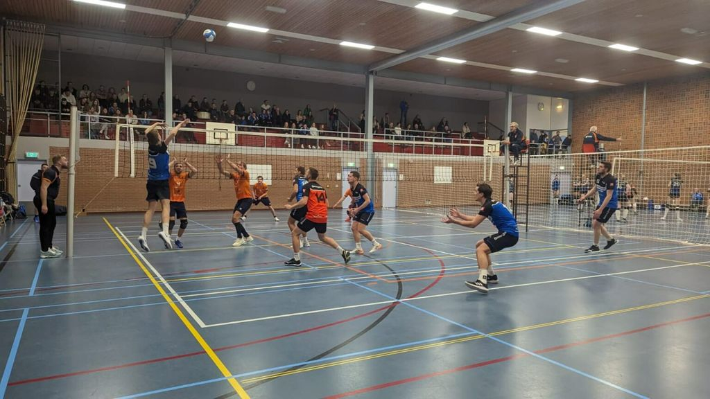 Foto: Winst en verlies voor Blauw Wit