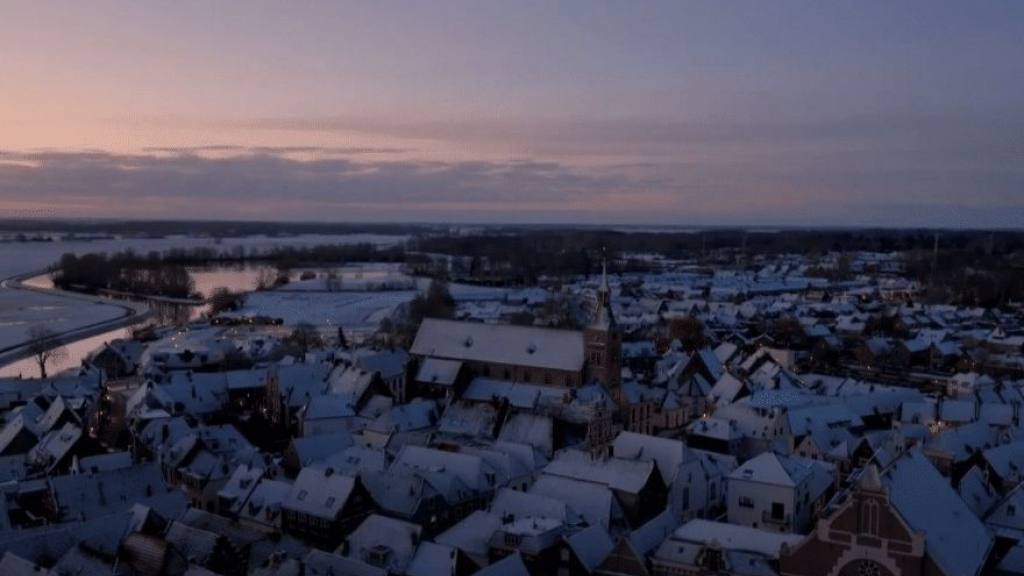 Foto: Hattem in de sneeuw