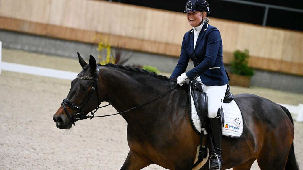 Foto: Laura Spronk en Kilimpia 3e op het NK 2023