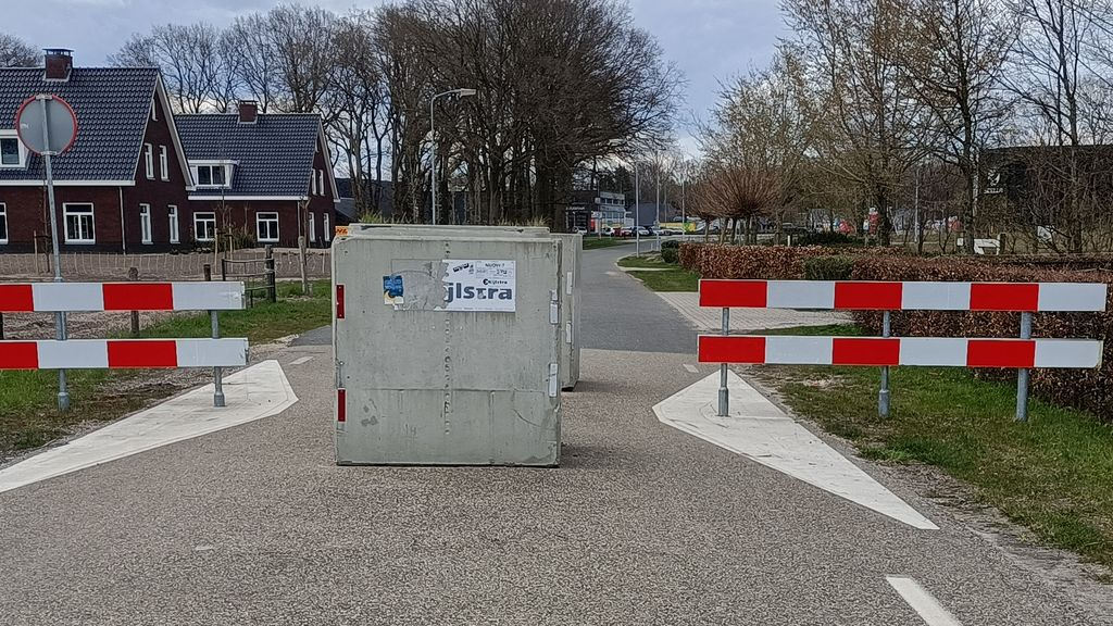 Foto: Haken en ogen aan openstelling Oosteinderweg