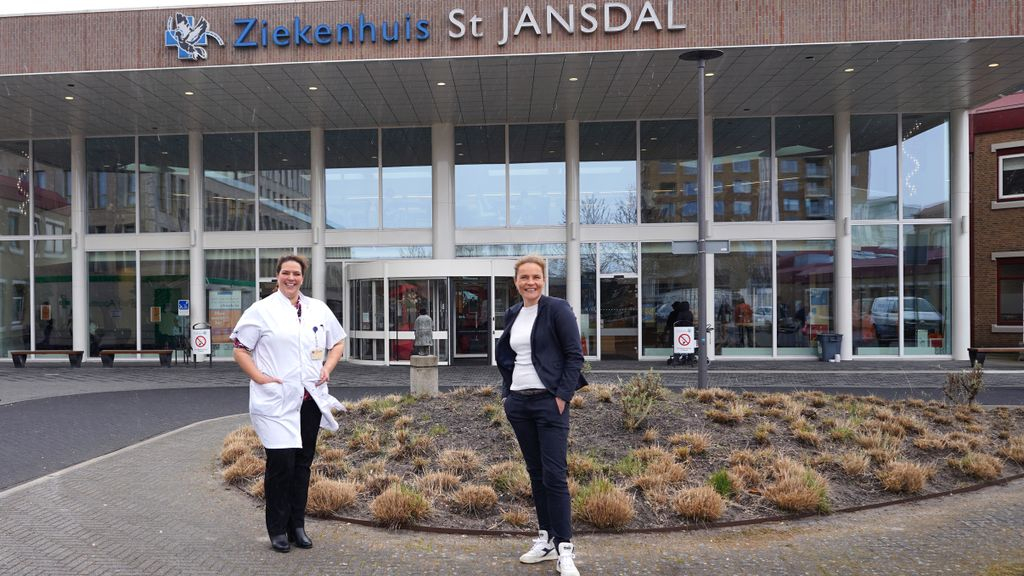 Foto: Eerste coronapatiënten met succes thuis behandeld
