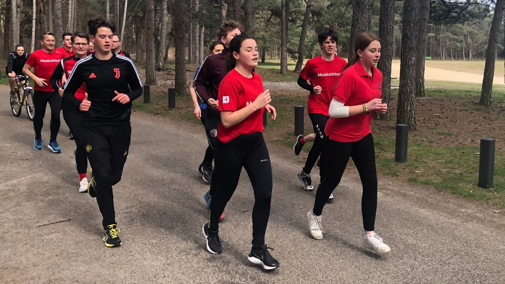 Foto: Nunspeters trainen voor muskathlon@home