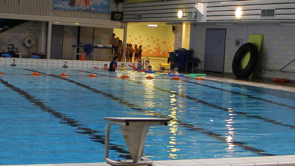 Foto: Zwemlessen zijn weer begonnen in De Brake