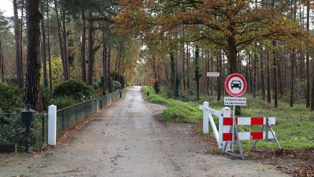 Foto: Coronamaatregelen in Elburg voor het voorjaar en zomerseizoen