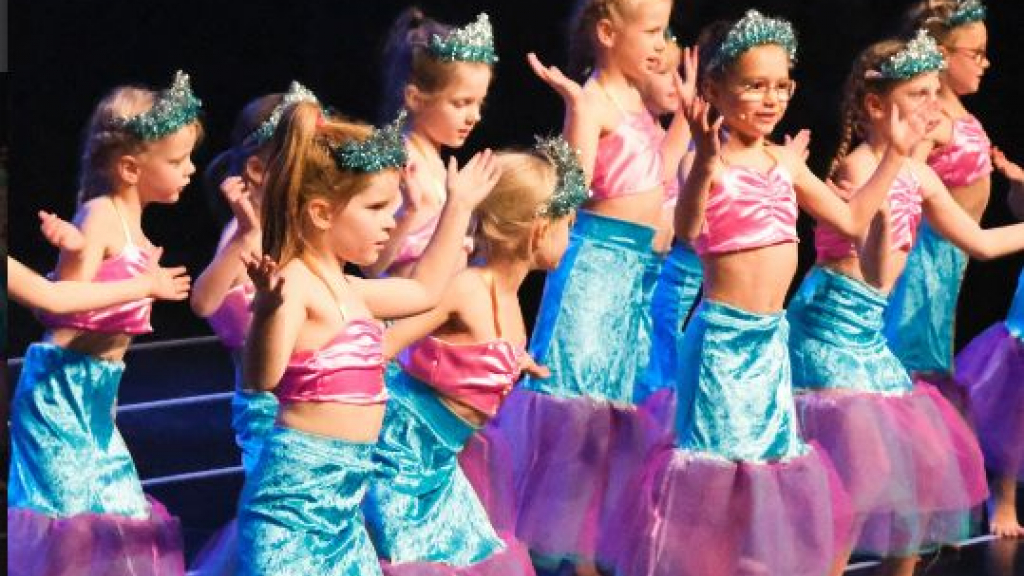 Foto: Laura’s Musical bereikt mijlpaal: 150 leerlingen op les