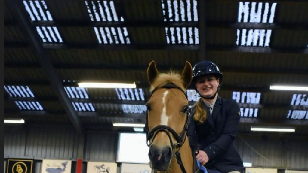 Foto: Bethany Vos doet dubbelslag en pakt twee Gelderse titels