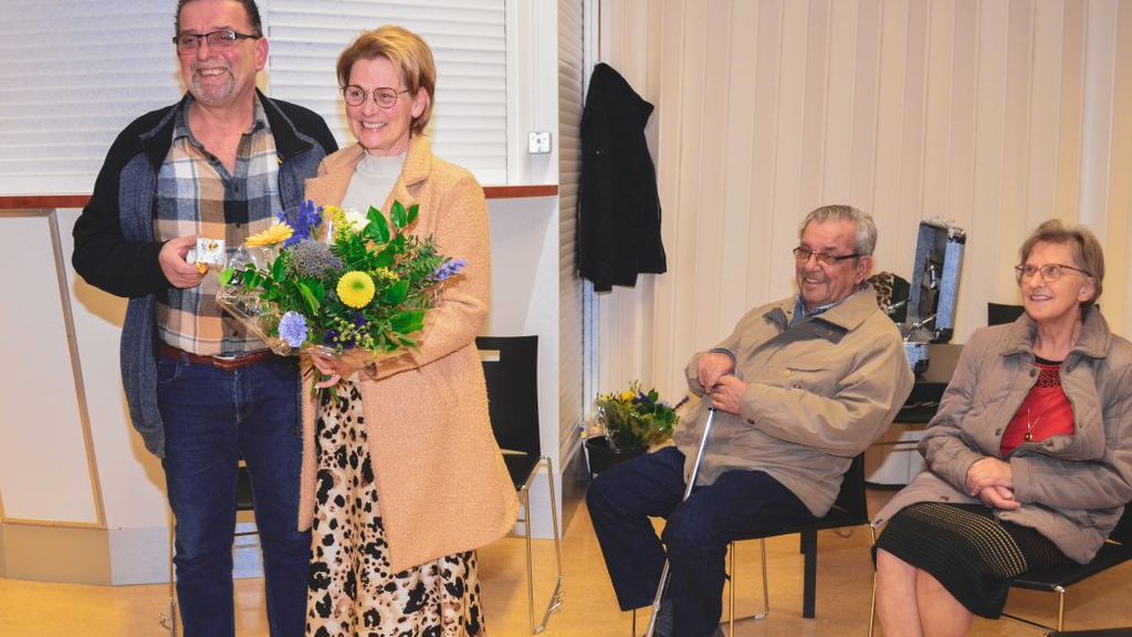 Foto: Gerrit van de Hoek 40 jaar lid van CMK ’t Harde e.o.