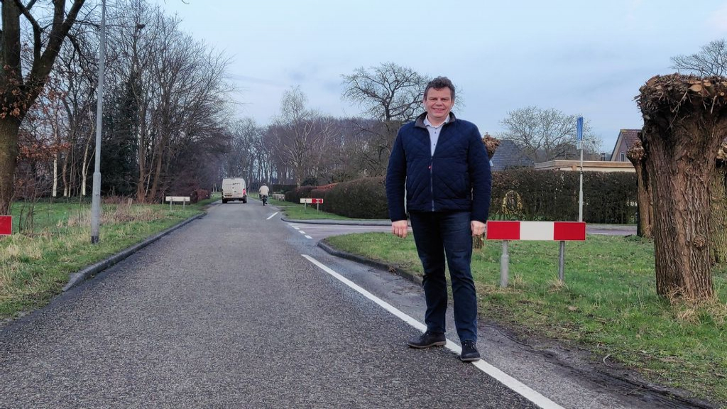 Foto: SGP stelt vragen over de verkeersproblematiek op de Hullerweg.