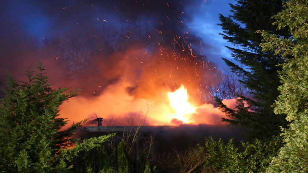 Foto: Brand in woning aan de Zandlaan in Harderwijk
