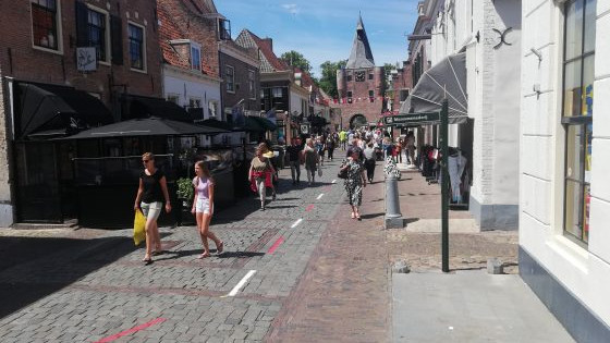 Foto: Winkeliers in Elburg zijn woest: ‘De politiek doet niets, wij willen een koopzondag’