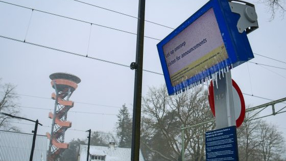 Foto: Geen treinen door extreem winterweer