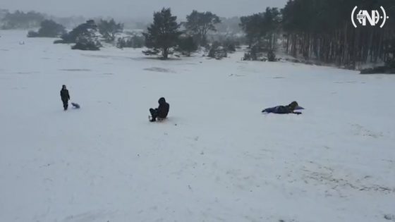 Foto: Even wat plezier in de sneeuw