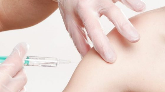 Foto: Vaccinatielocatie nabij het Dolfinarium Harderwijk