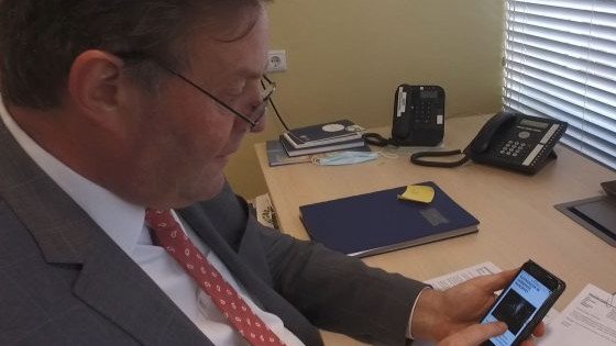 Foto: Burgemeester: alert op rellen, maar tevreden over verloop avondklok