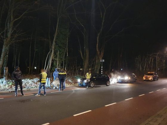 Foto: Jongeren misdragen zich in Elspeet