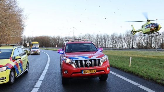 Foto: Zwaar ongeluk in Heerde, afrit dicht