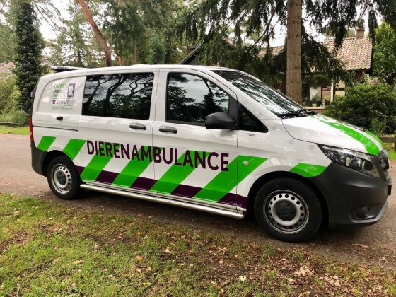 Foto: Dierenambulance Noord-West Veluwe sluit overeenkomst met Dierenopvangcentrum de Ark en 9 gemeenten