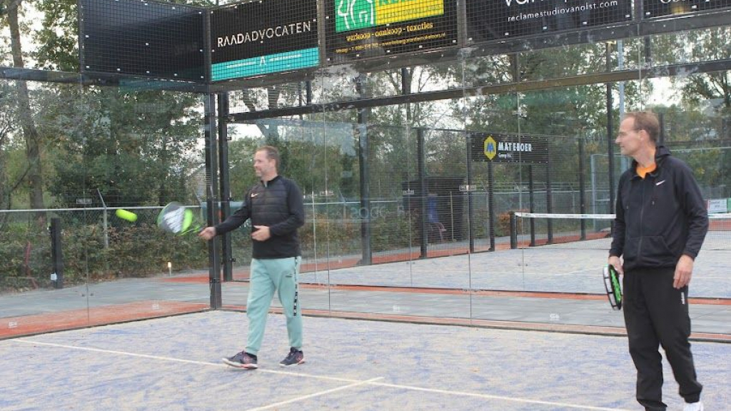 Foto: Introductie tennis en padel