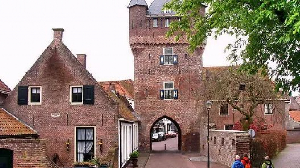 Foto: Workshop ‘glas in lood’ in Dijkpoort Hattem