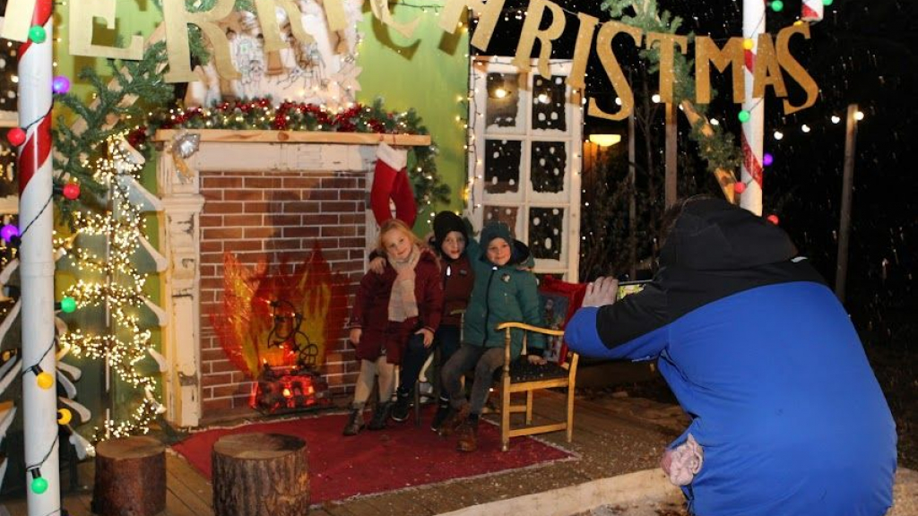 Foto: Winterwandeling door het prachtig verlichte Hattemerbroek