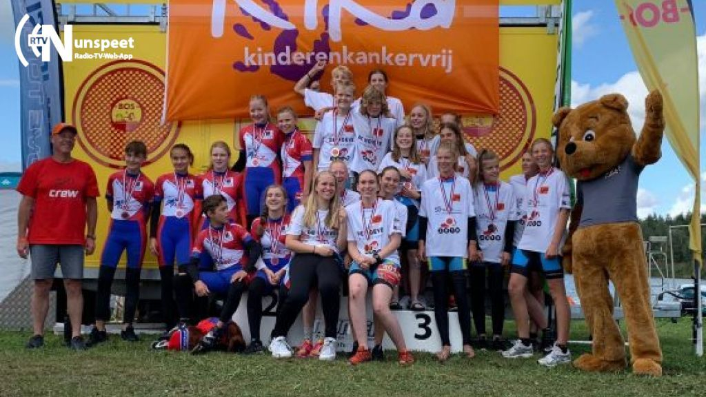 Foto: Skeelerclub Oldebroek wederom in actie voor Kika via 6-uursestafette