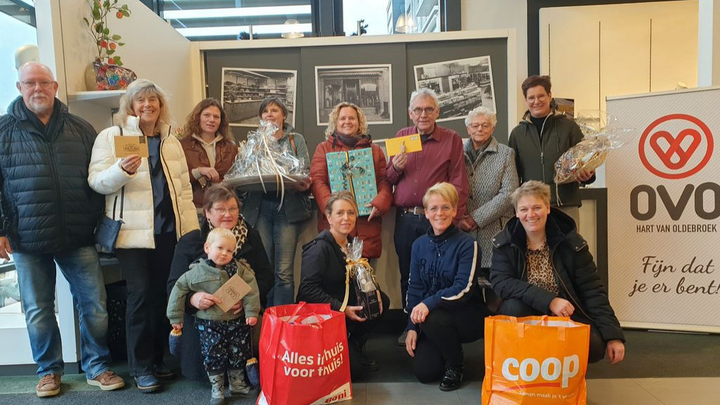 Foto: Prijswinnaars eerste trekking Decemberactie Oldebroek