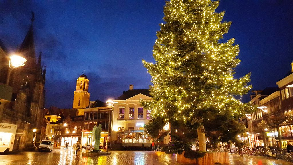 Foto: Winters Zwolle in sprookjesachtige stad