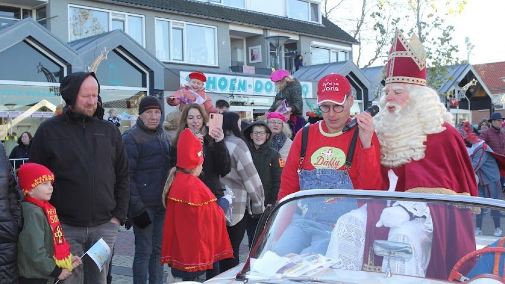 Foto: Foto's intocht Sinterklaas in Wezep