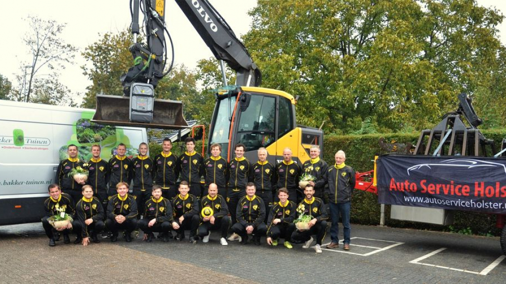 Foto: Sponsorkwartet steekt VSCO’61-6 in nieuwe kledij