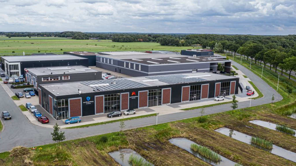 Foto: Prestigieuze ondernemersprijs voor Van Klompenburg Hekwerken en Beveiliging