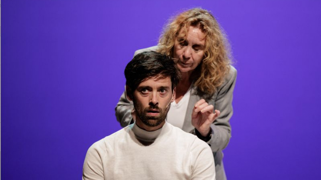 Foto: Toneelvoorstelling over Gerrit Achterberg in Veluvine