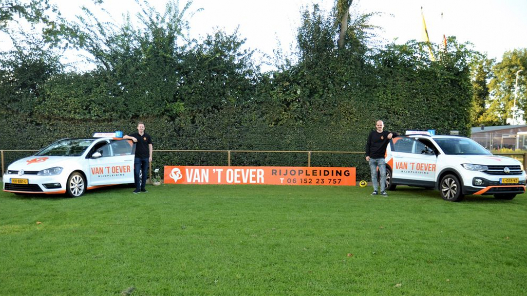 Foto: Nieuwe reclamebordsponsor VSCO’61