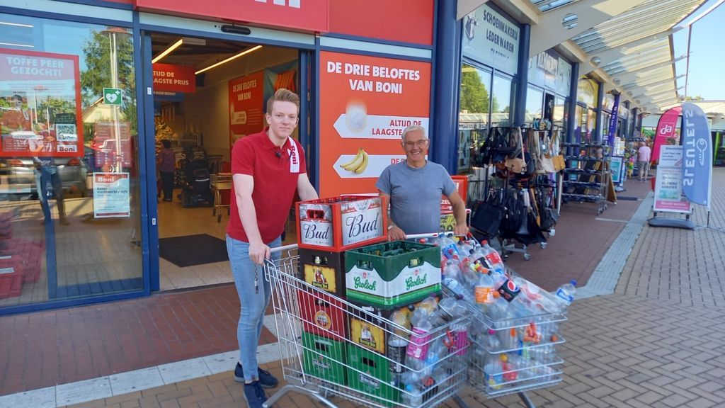 Foto: Statiegeldactie voor bewoners Feithenhof