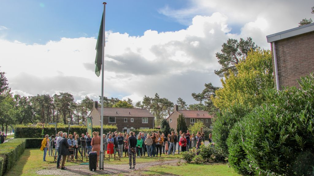 Foto: Voormalig brigadegebouw ’t Harde wordt Groene Kazerne: kantoorpand voor duurzame initiatieven