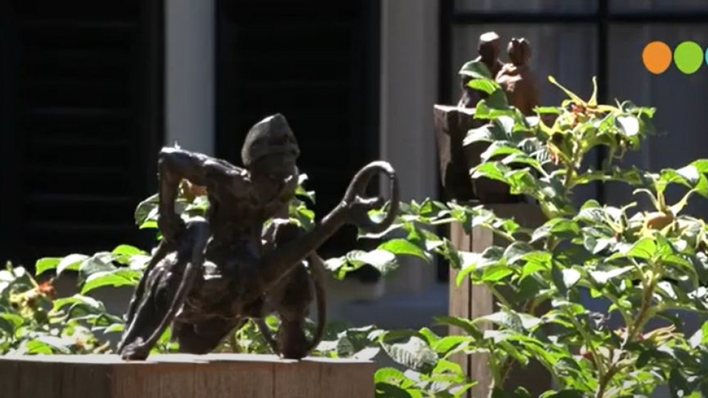 Foto: Kunst bij monumenten