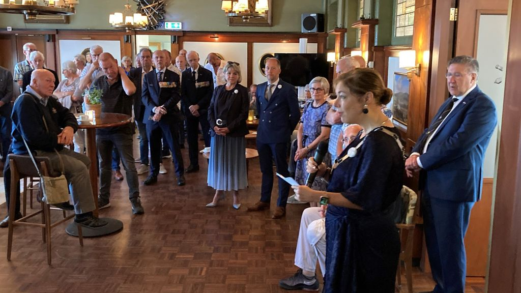 Foto: Grote belangstelling voor regionale veteranendag Nunspeet, Elburg en Oldebroek