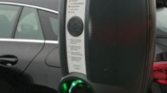 Foto: Laadpalen voor elektrische auto’s in Elburg stijgt met 18%