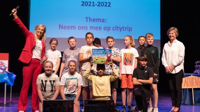 Foto: Admiraal van Kinsbergenschool uit Elburg 3e in finale Kunstwedstrijd vol techniek
