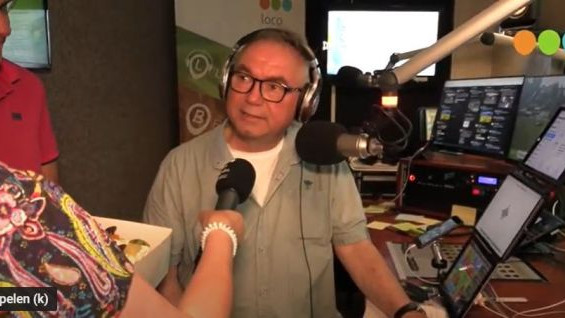 Foto: 1601 keer Het Mannetje van de Radio op LocoFM