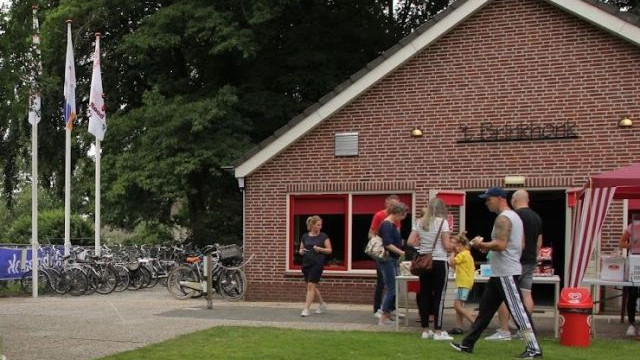 Foto: Inloopbijeenkomst plannen De Brink in Wezep