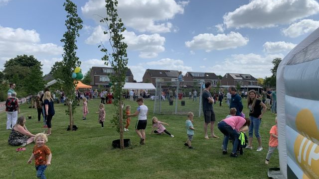 Foto: Gezellig wijkfeest de Akkers in Wezep