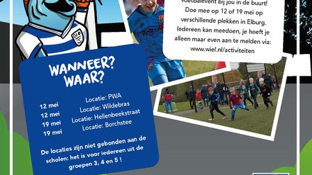 Foto: Samen voetballen in de buurt