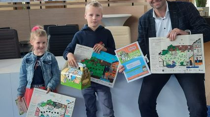 Foto: Prijzen voor jonge Elburgers met kleurplaten duurzame tuin