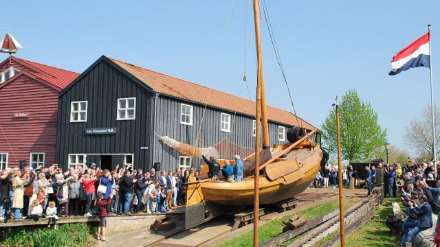 Foto: Officiële tewaterlating EB 15