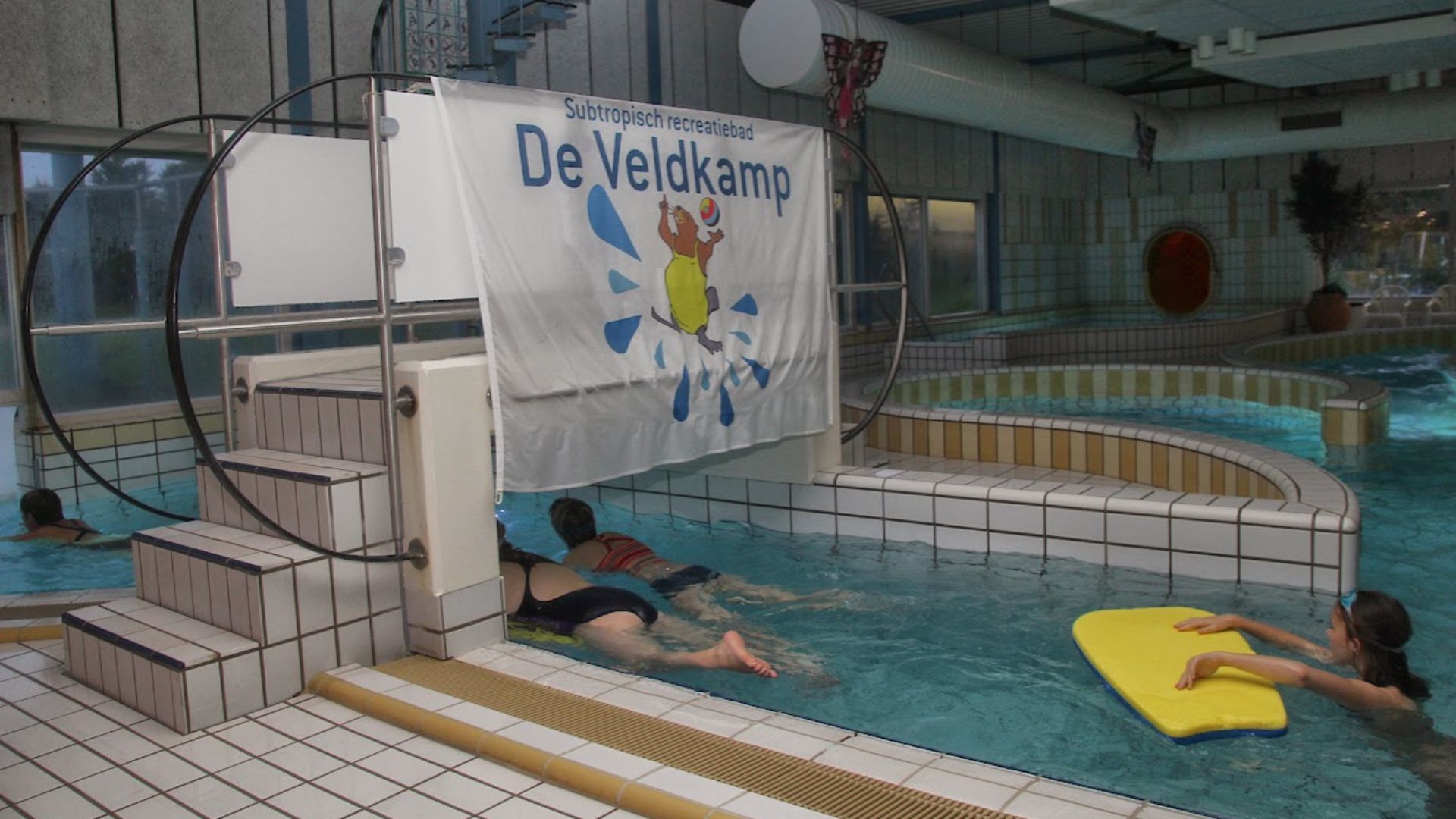 Foto: Sober maar toekomstbestendig: zwembad De Veldkamp wordt flink afgeslankt