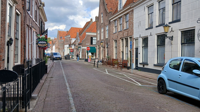 Foto: Meer toezicht op parkeren in de vesting