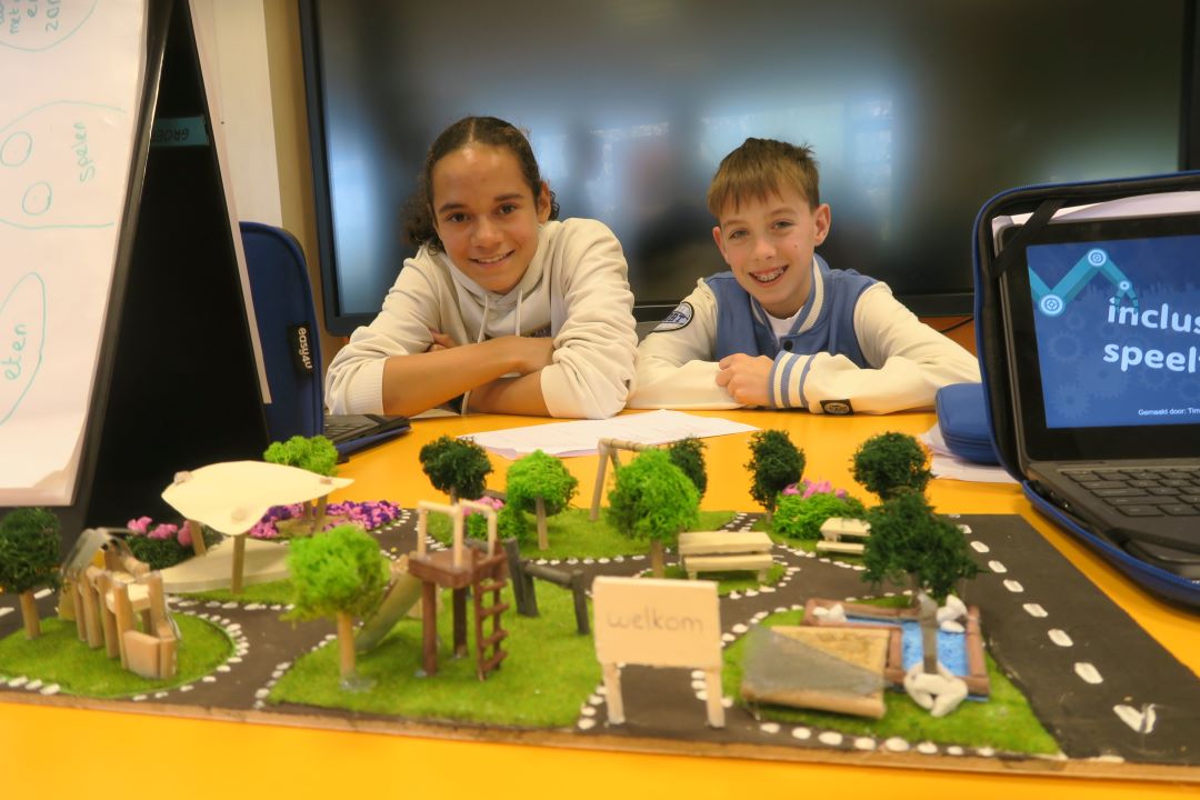 Foto: Prachtige ontwerpen voor nieuw Oldenbarneveldplein door JFC-leerlingen