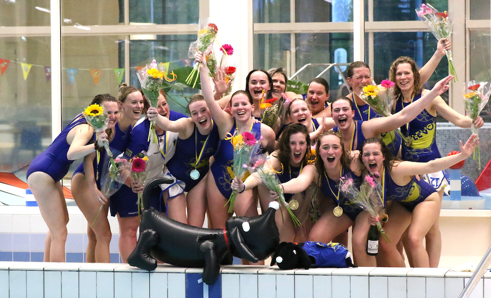 Foto: Flevo dames behalen historisch kampioenschap
