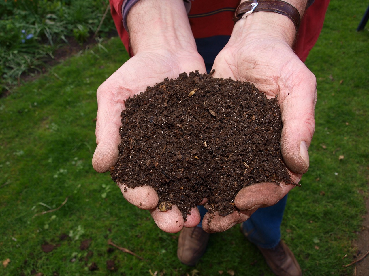 Foto: Gemeente Nunspeet deelt gratis compost uit op 23 maart