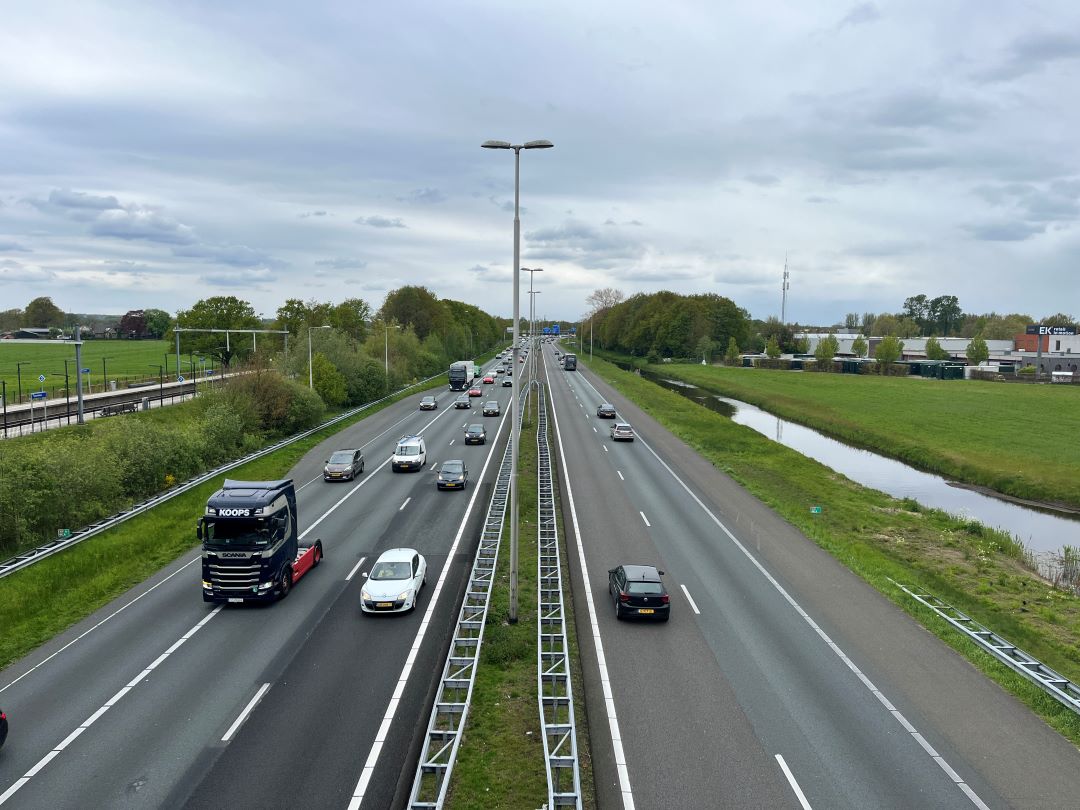 Foto: Dit zijn de afsluitingen en omleidingen als je dit weekend over de A1 naar Amsterdam gaat